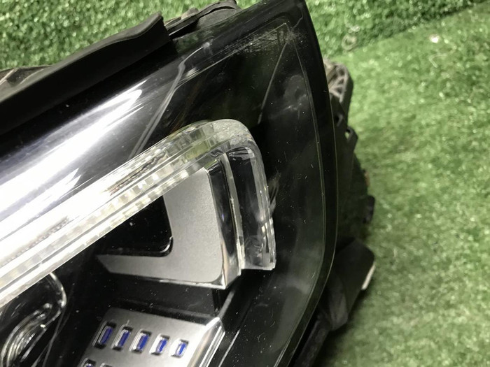 Фара правая Mercedes S W223 (20-нв) Digital Light