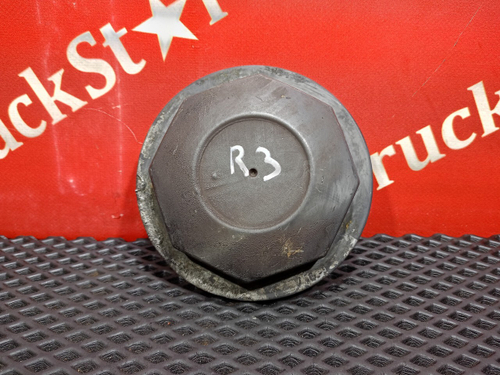 Крышка ступицы передней