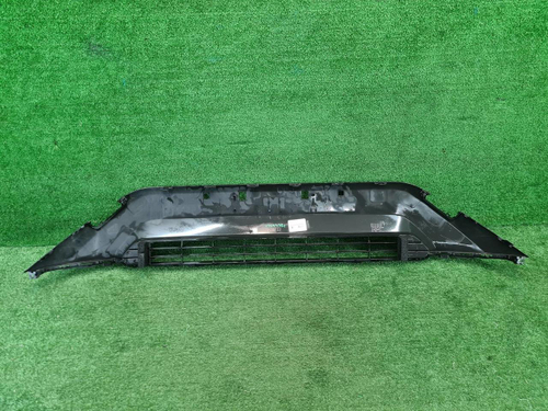 Решетка переднего бампера Toyota RAV4 5 XA50 18-нв