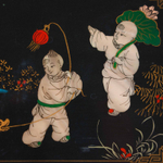 Лаковая шкатулка с инкрустацией и бархатной отделкой