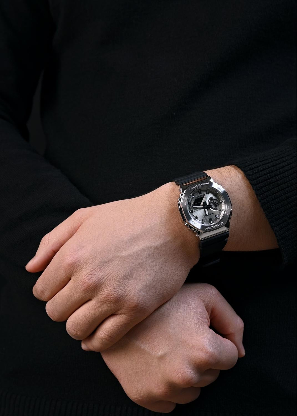 Часы Casio GBM-2100A-8B