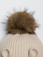 Шапка зимняя с помпоном и ушками для девочки