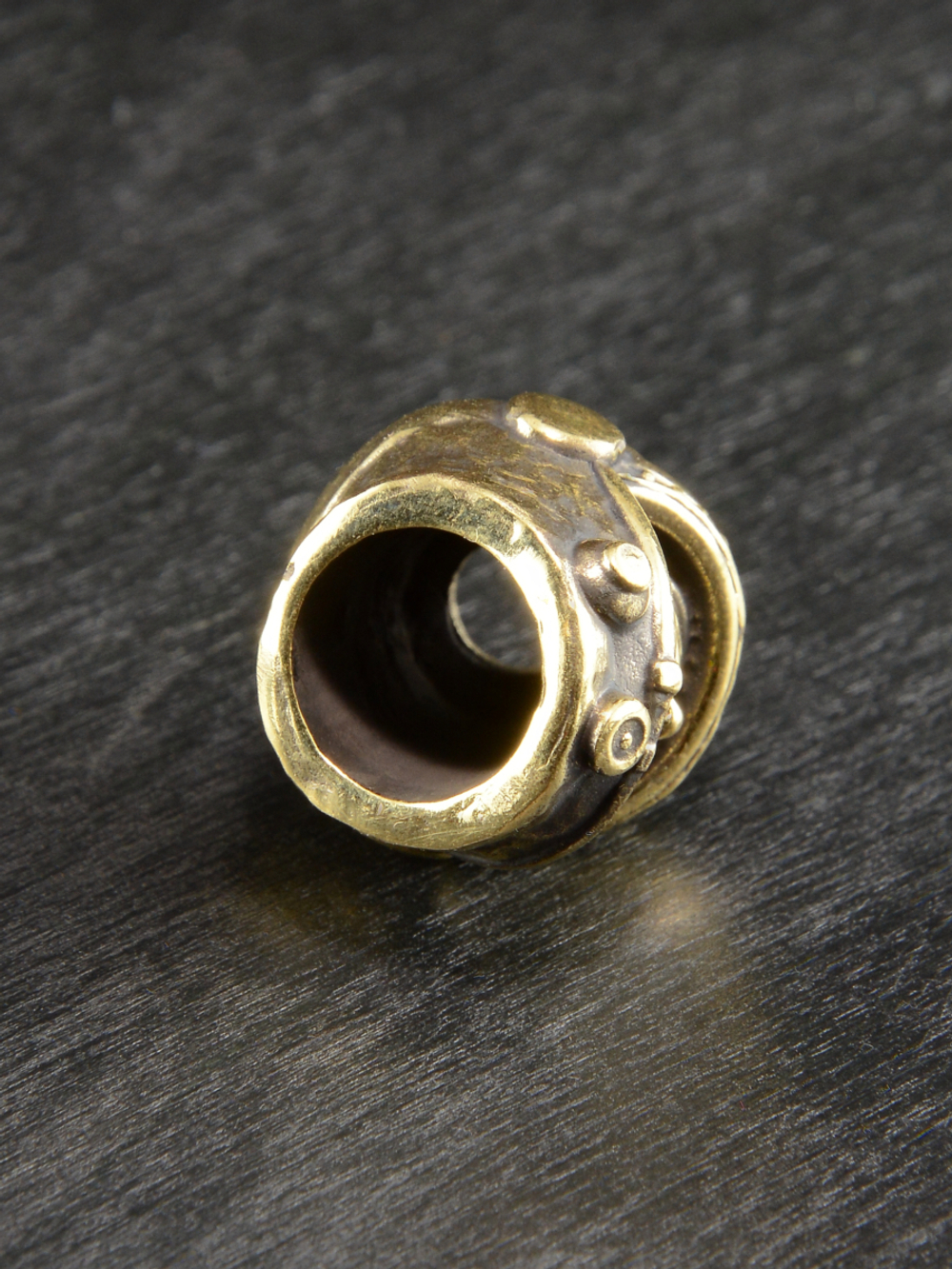 Бусина для темляка паракорда браслета ГАГАРИН малая