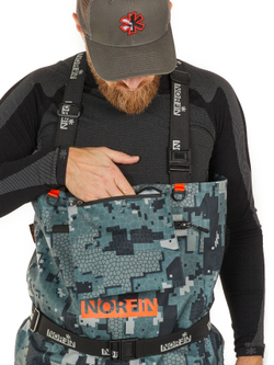 Полукомбинезон заброд. Norfin PILOT CAMO BOOTFOOT р.40-S с сапогами резина