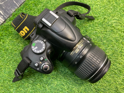 Nikon D5000 kit 18-55mm 20.000 кадров