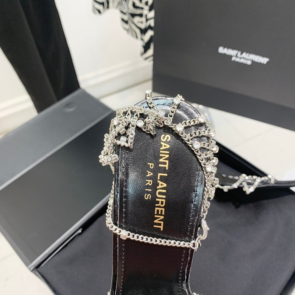 Saint Laurent Pumps