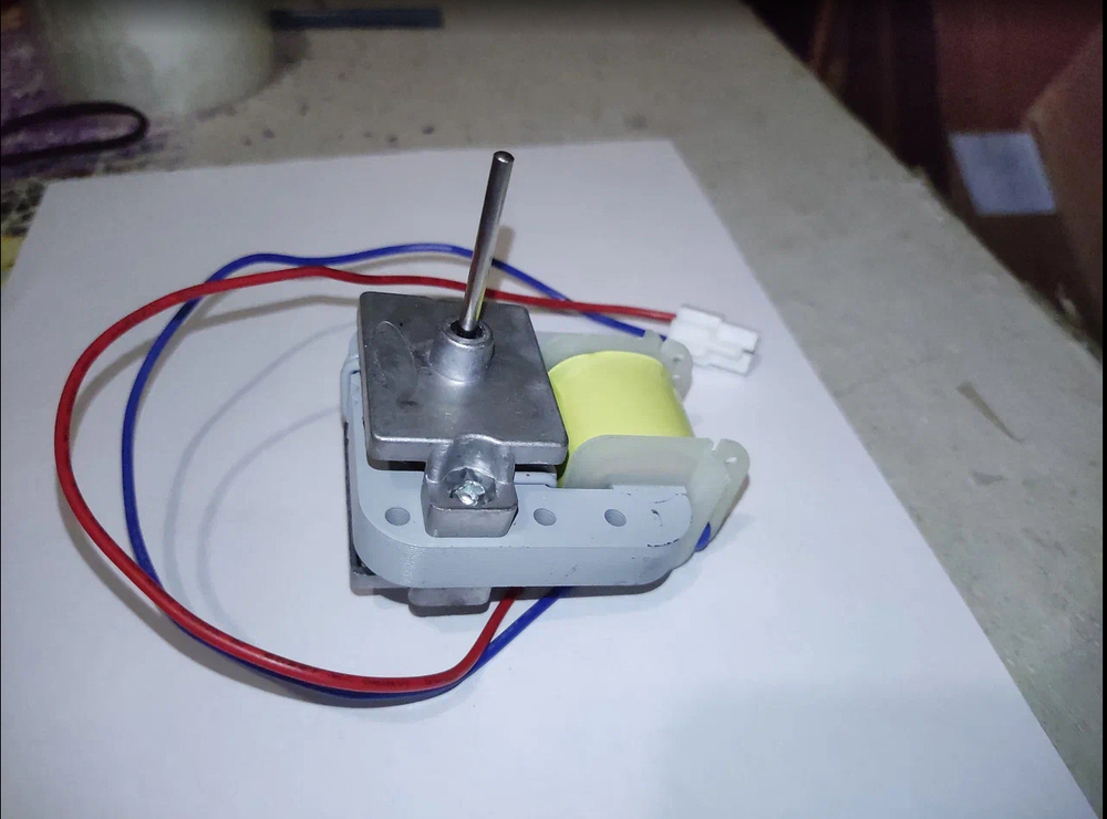 Электродвигатель вентилятора Samsung DA31-00147B, 220-240V/10W D-3,2мм