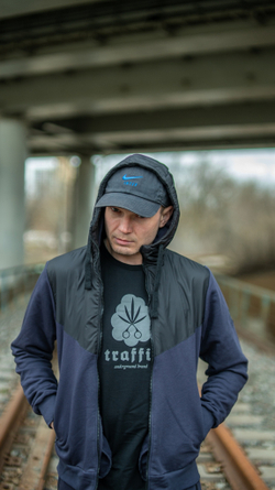 Футболка TRAFFIC Logo Refl Чёрный