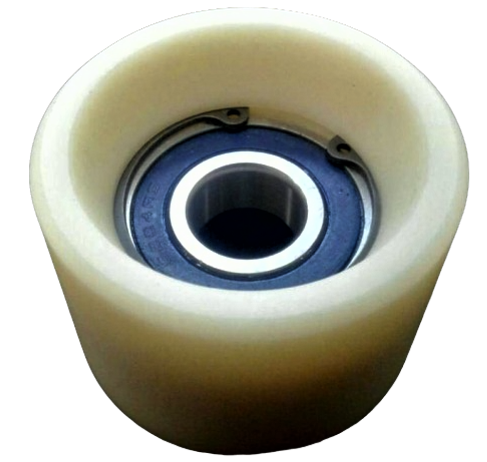Ролик 70х50 (ПА-6) с подшипником 6204