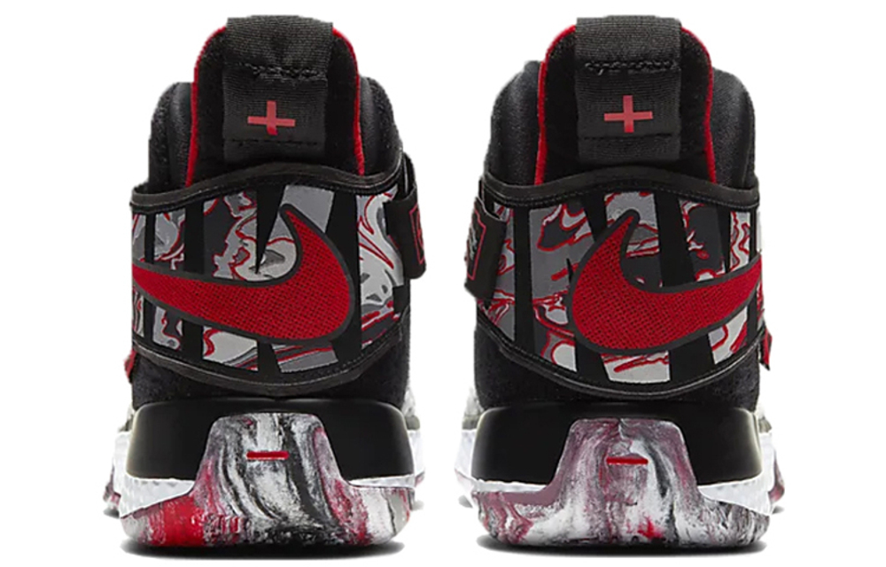 Кроссовки Nike Unvrs Air Zoom
