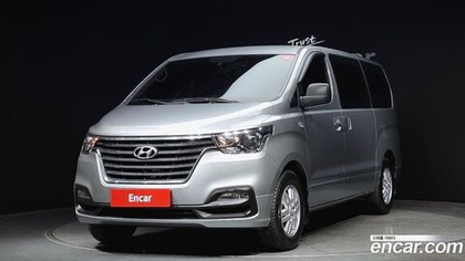 Hyundai The New Grand Starex Van 3-х местный (05.2020)
