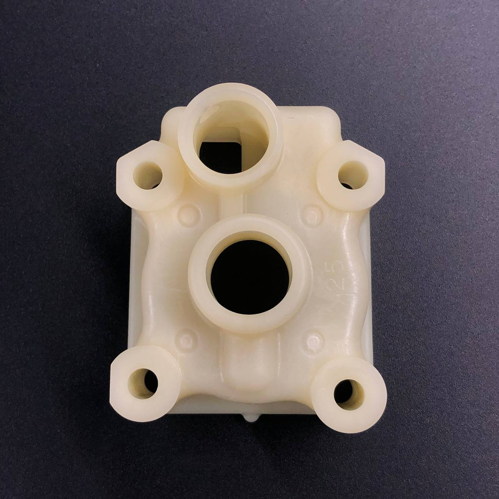 Корпус помпы охлаждения Tohatsu MFS25-30 (Tohatsu)