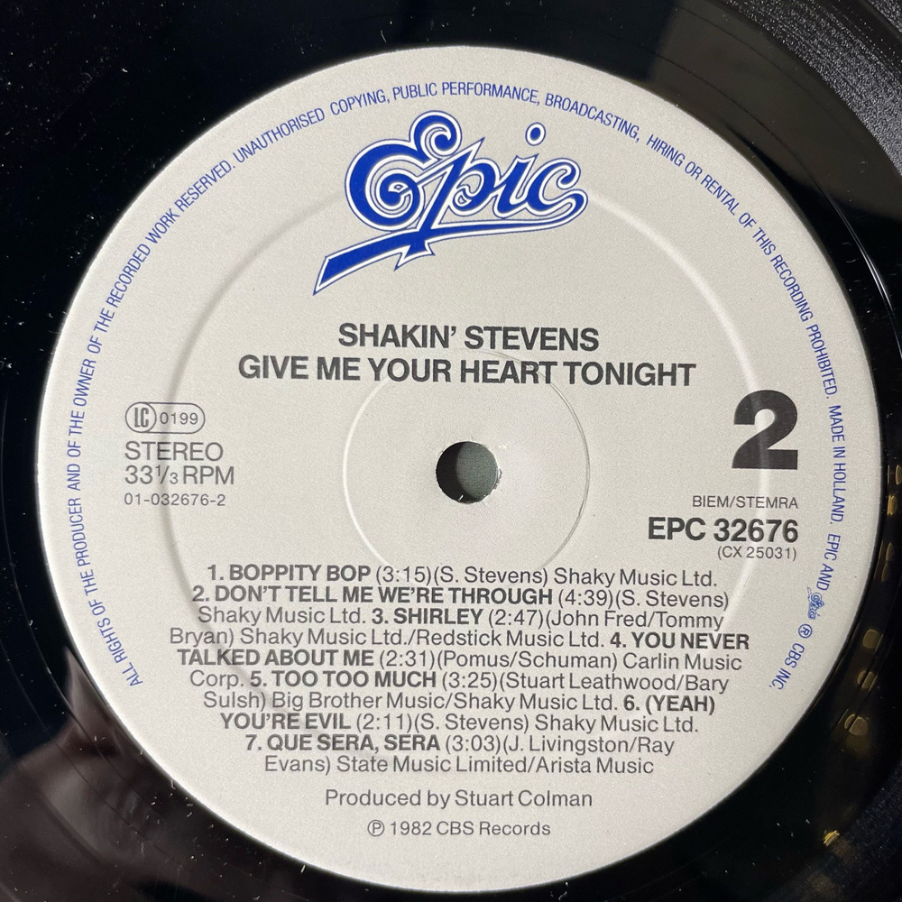 Винтажная виниловая пластинка LP Shakin Stevens Give Me Your Heart Tonight (Нидерланды 1983)