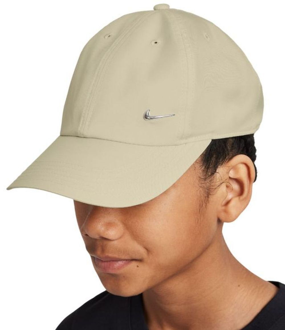 Теннисная кепка Nike Kids Dri-Fit Club Unstructured Metal Swoosh - Beige