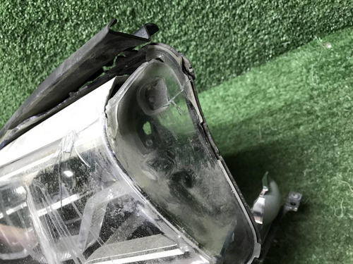 Битая Фара правая BMW 5er G30 (17-20) Adaptive LED