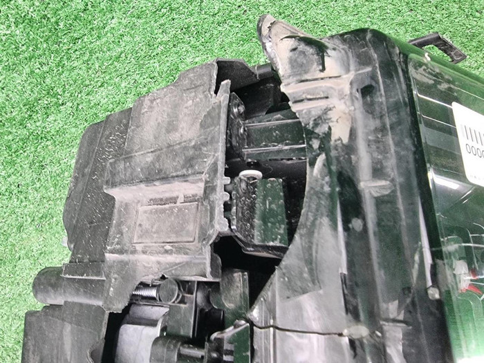 Битая Фара левая Lixiang L7 (2023-н.в.) LED