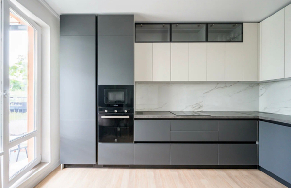 Примеры современных дизайнов кухонь из интернета