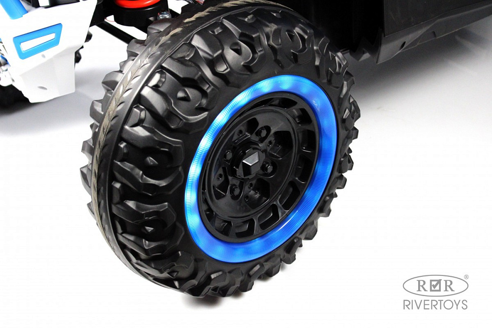 Детский электромобиль RiverToys E001EE бело-синий