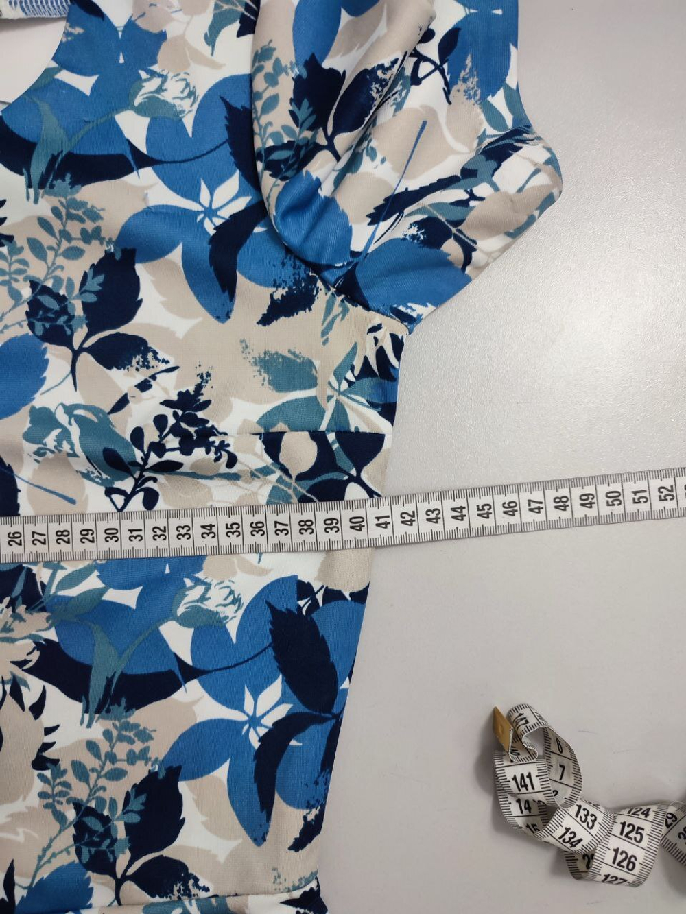 Блузка Zolla яркая 44 размер