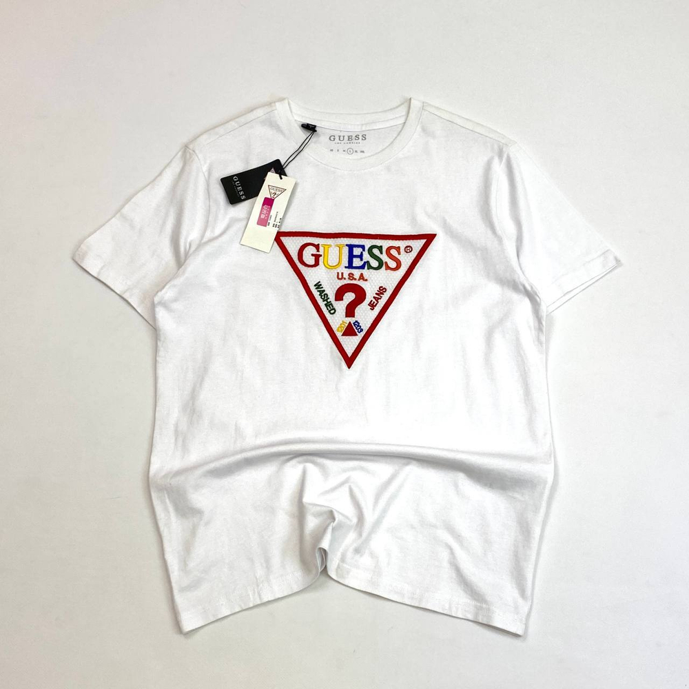 Футболка Guess