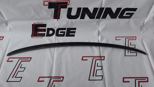 Лип спойлер крышки багажника