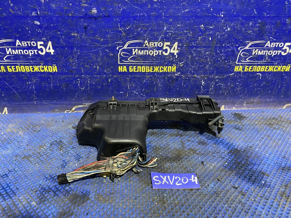 Блок предохранителей подкапотный TOYOTA CAMRY GRACIA 1999