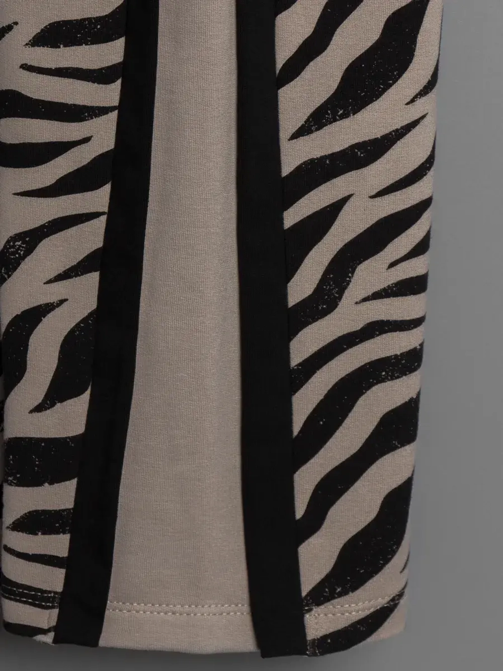 Осенний костюм для девочки