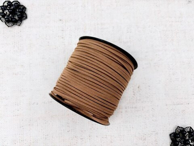 Шнур замшевый, ш. 3 мм, тёмно-бежевый