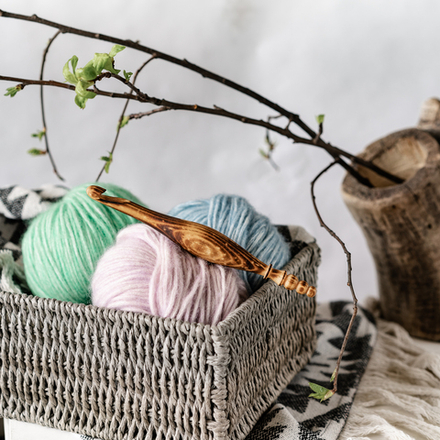 Деревянный крючок для вязания из древесины кедра 9 мм. K260