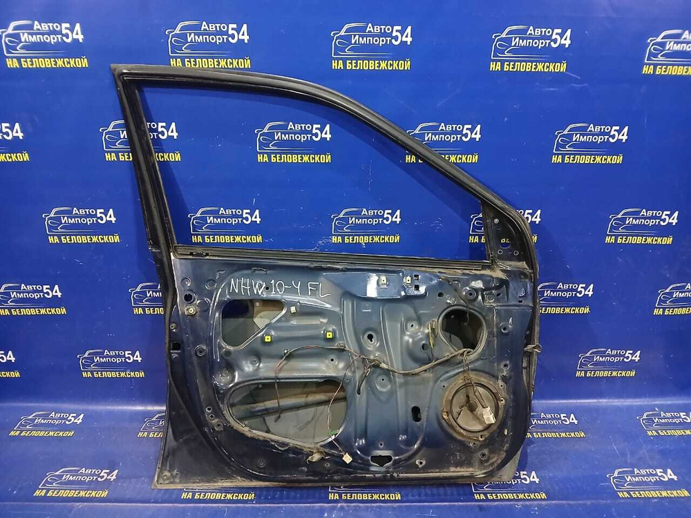 Дверь передняя левая TOYOTA PRIUS 1998
