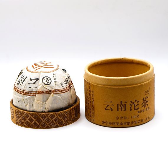 Shu Pu'er 2006 "Haiwan Tocha z Yunnan" Roślina Haiwan 100 g