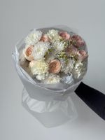 Букет сборный в нежно розовых оттенках размер S