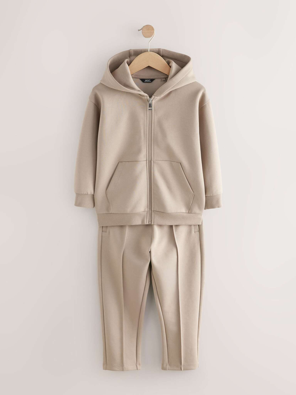 Толстовка на молнии с капюшоном и спортивные брюки в комплекте для мальчика Next AA8-116, Песочный