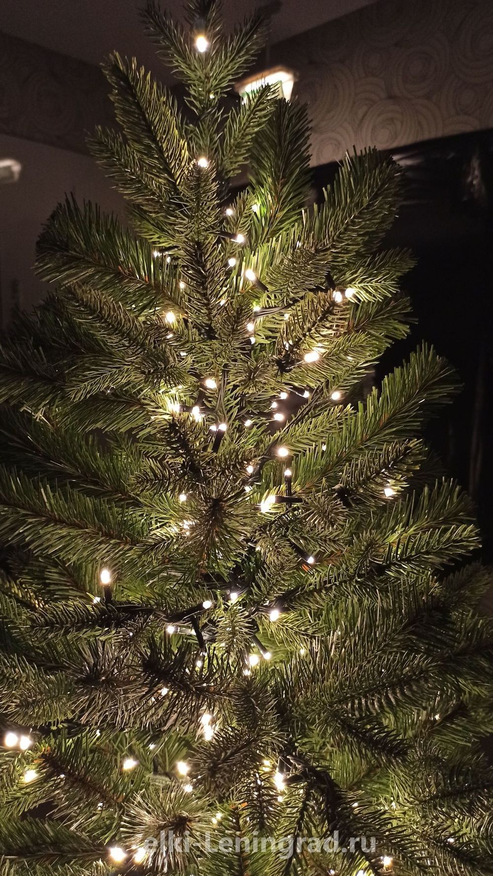 Елка с гирляндой «Валерио» (Литая+пвх) 180 см / 1,8 м