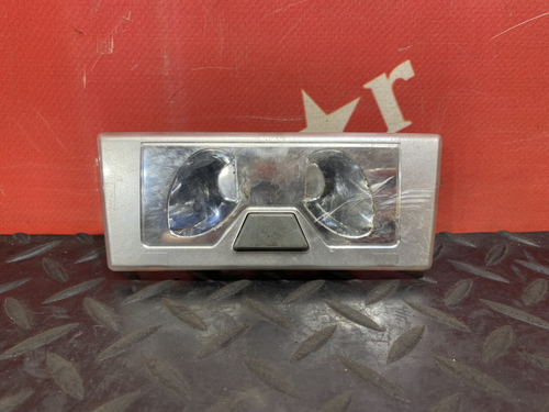 Плафон салонный 2018г.