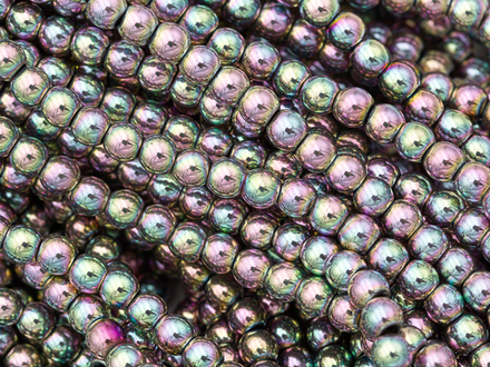 Нить бусин из гематита 4мм