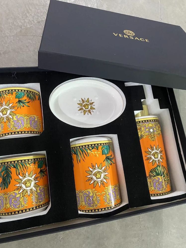 Набор для ванной Versace 5 предметов
