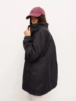 Ветровка с капюшоном удлиненная