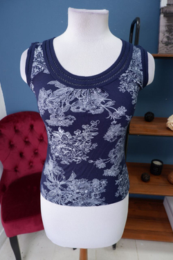 Топ Ostin оригинальный 42 размер