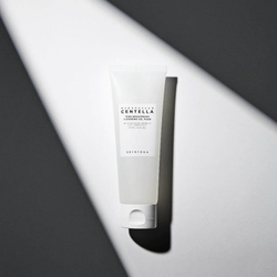 Skin1004 Madagascar Centella Tone Brightening Cleansing Gel Foam осветляющая гель-пенка