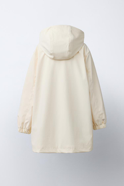 ZARA ПРОРЕЗИНЕННАЯ КУРТКА С КАПЮШОНОМ WATER REPELLENT, ЦВЕТ СЛИВОЧНОГО МАСЛА