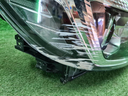 Фара правая Subaru Forester 5 SK (2018-2021) LED