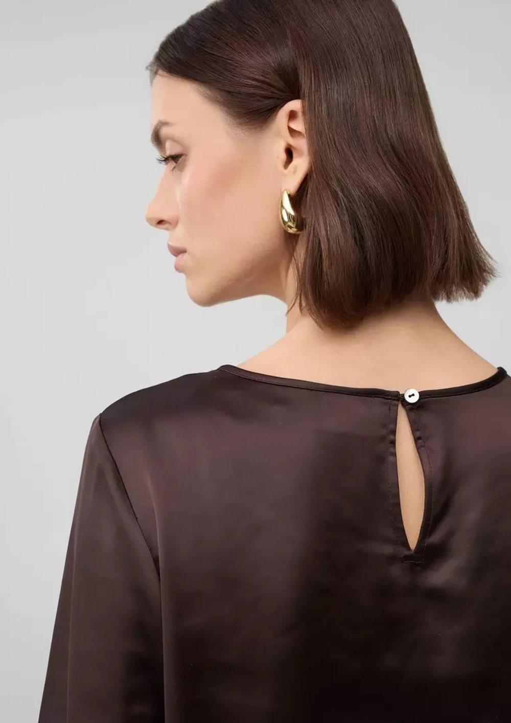 Атласная блузка Black Label