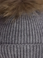 Шапка детская зимняя на завязках с помпоном