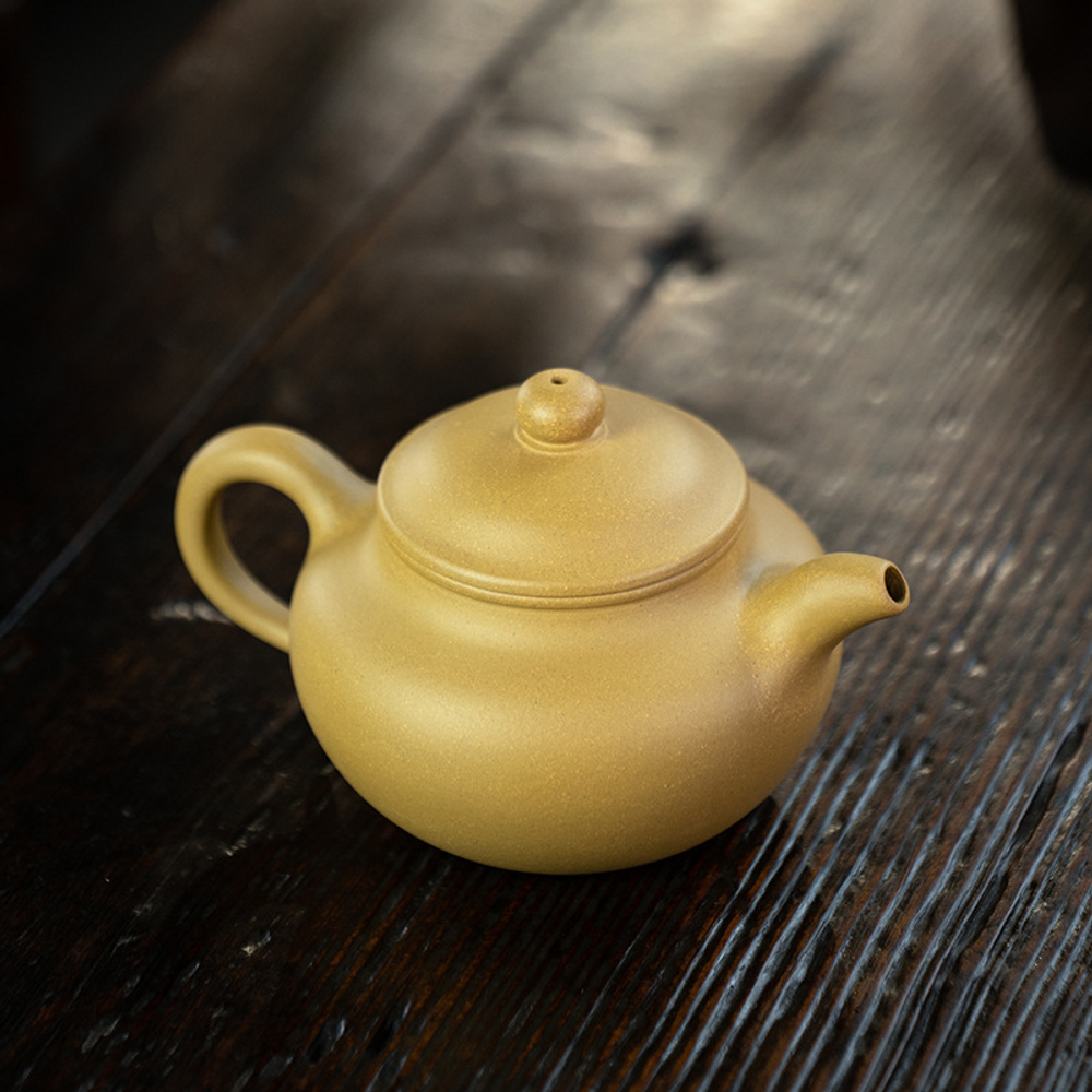 316027 Чайник ИСИН "ФАНГУ" (Под старину) 230мл, глина желтый