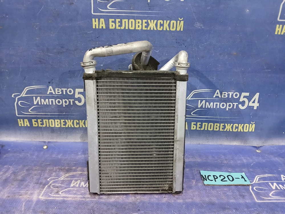 Радиатор печки TOYOTA FUNCARGO 2000