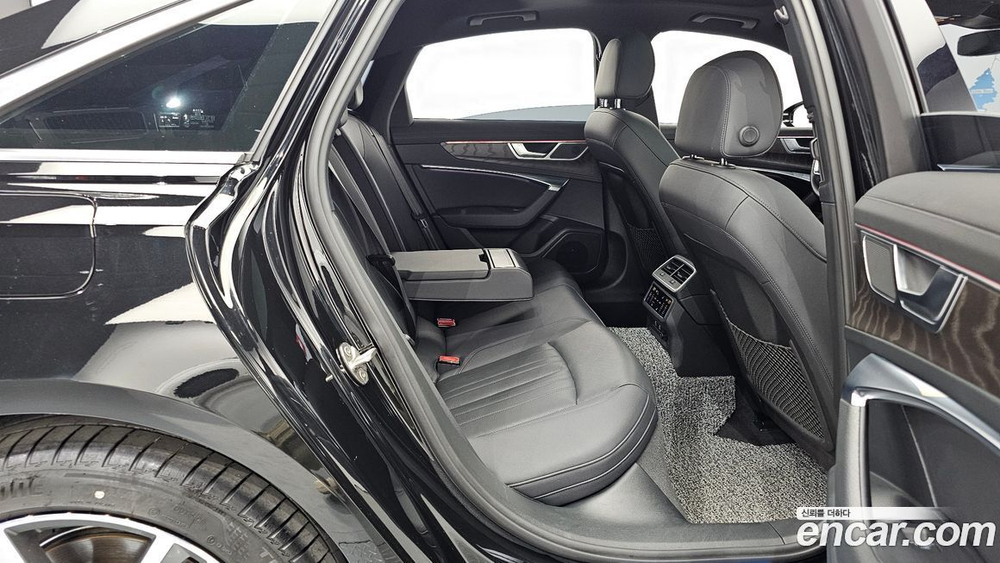 Audi A6 (C8) 45 TFSI Quattro Premium (03.2022)