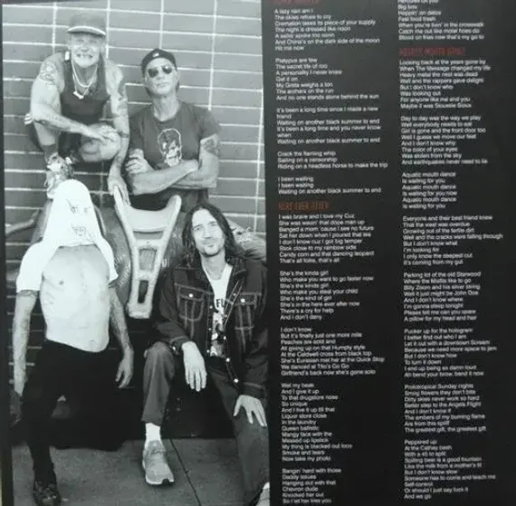 Red Hot Chili Peppers – Unlimited Love 2LP