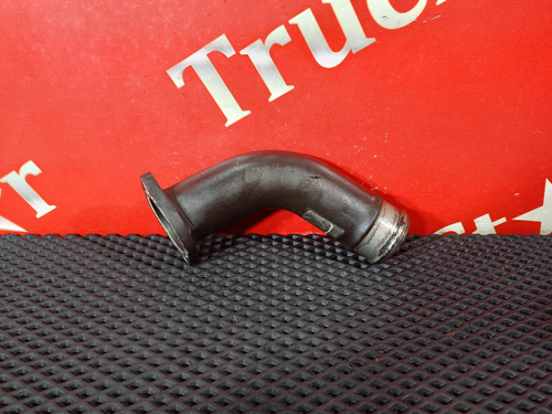 Патрубок системы охлаждения