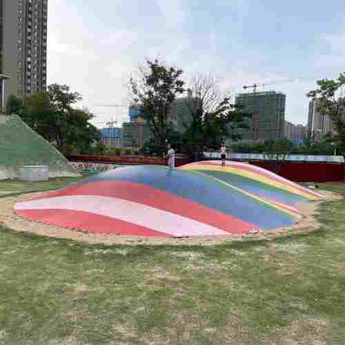 Надувная подушка для установки в грунт «Цветная полянка», 17×10×2 м